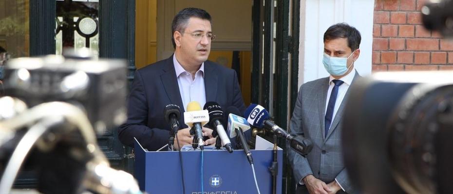 Συνάντηση του Περιφερειάρχη Κεντρικής Μακεδονίας Απόστολου Τζιτζικώστα με τον Υπουργό Τουρισμού Χάρη Θεοχάρη